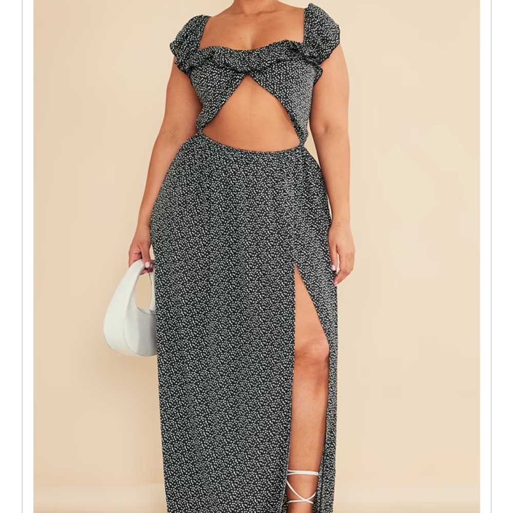 Pretty Little Thing floral Cut Out Dress
